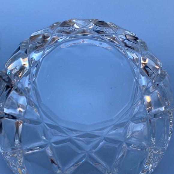 Serving Cut Glass Bowl with Gold Trim - Picture 4 of 5